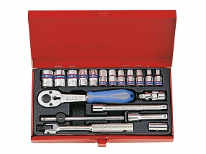 ����� ������� 1/4" 19 ��. 12-�� ������� (4-13mm) 2021MR KING TONY